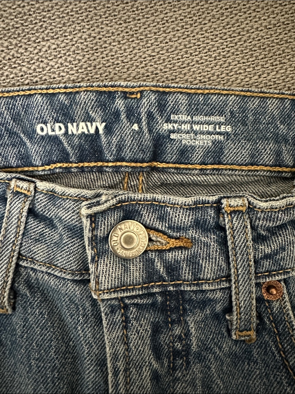 Old Navy Extra High Rise Sky-Hi Wide Leg